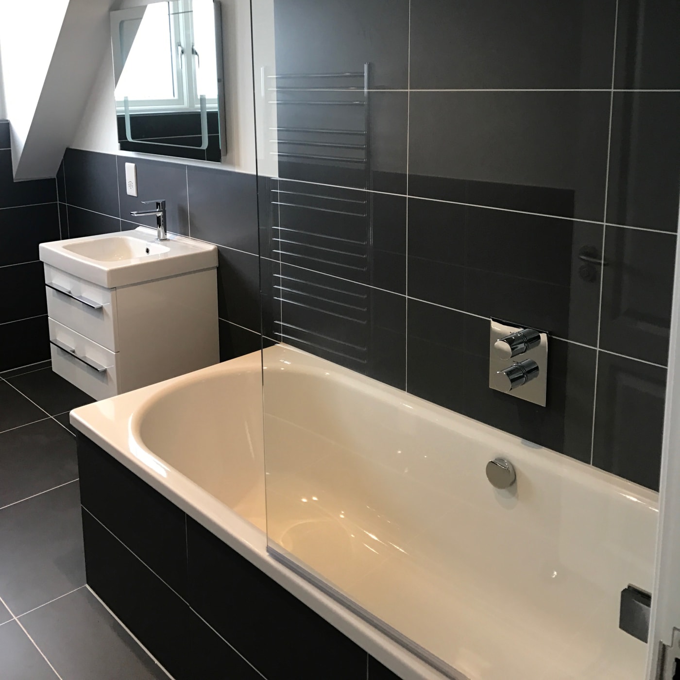 Bathroom Floor and Wall Tiling